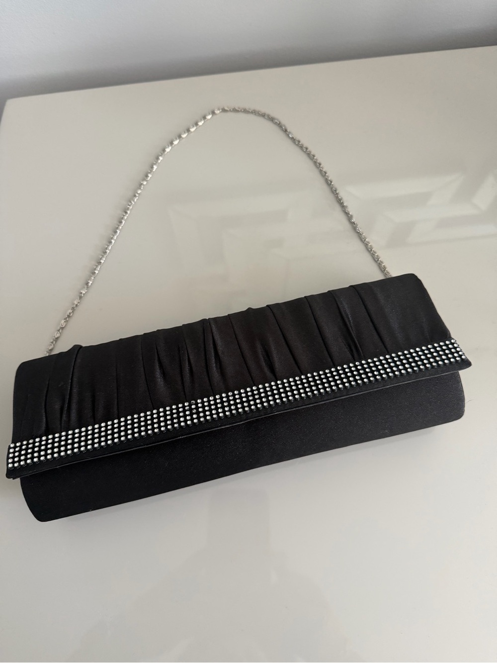 Elegant Black Evening Clutch with Chain and Rhinestone Trim